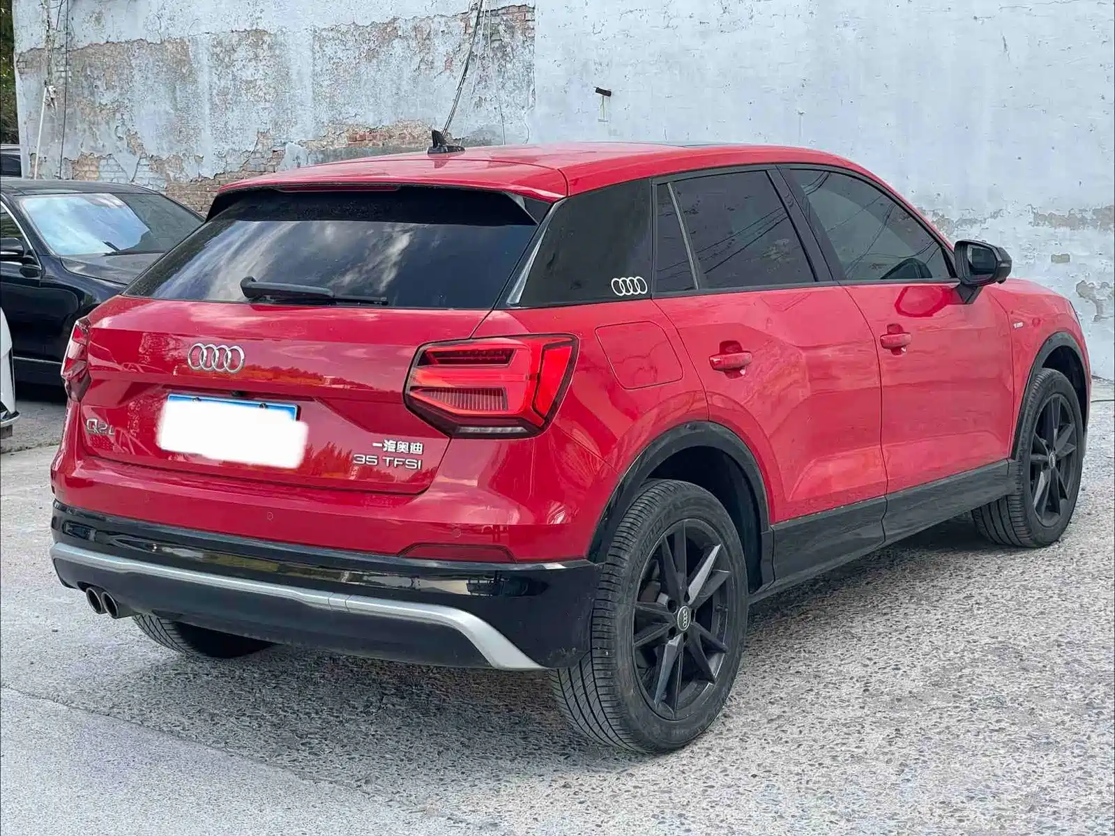 Фото 3 - Audi Q2L