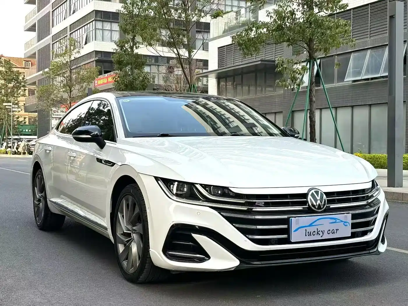 Volkswagen FAW-Volkswagen CC 2023 380TSI Eye-catching Edition фото 3