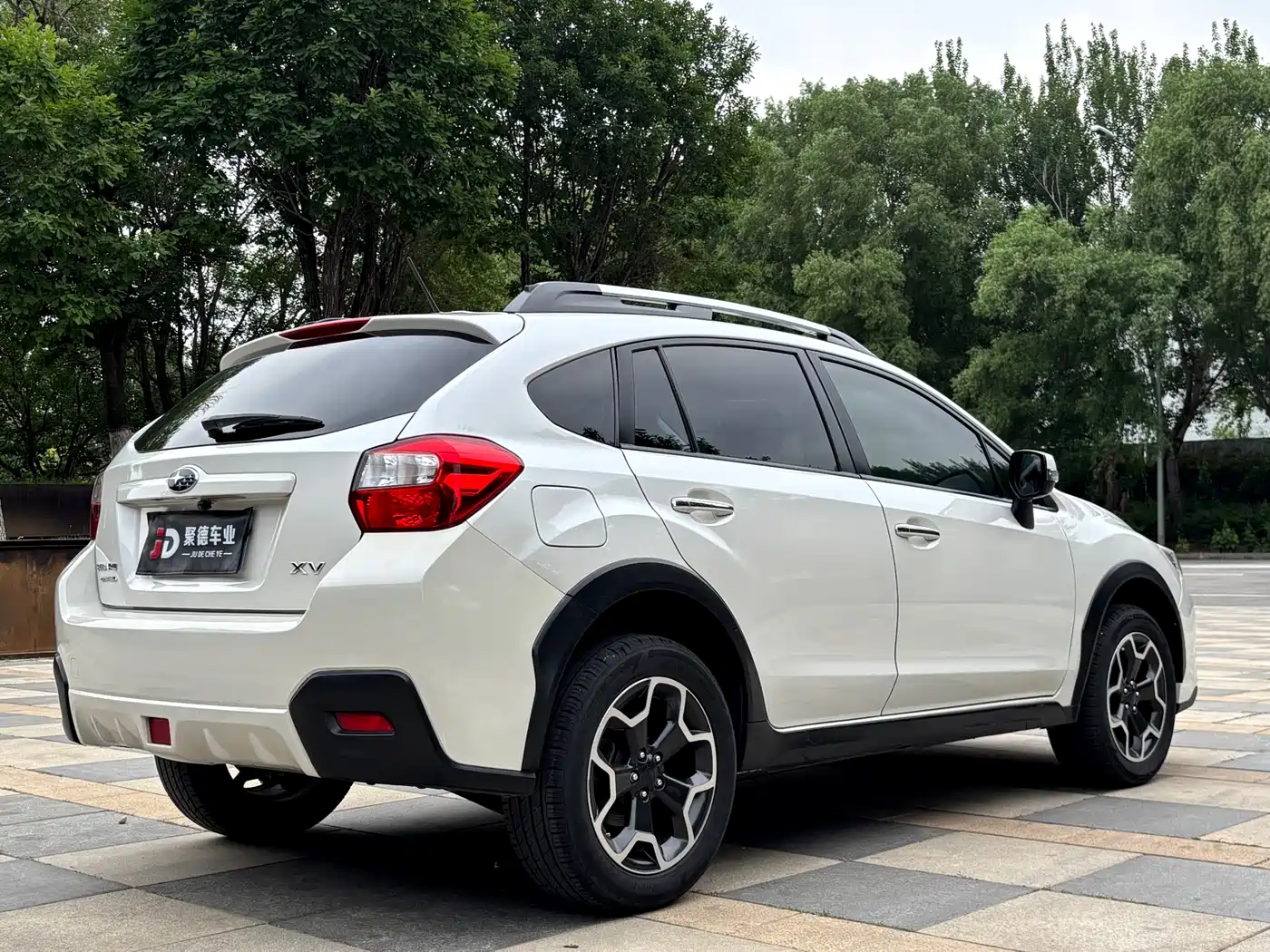Subaru XV 2014 2.0i Comfort фото 6