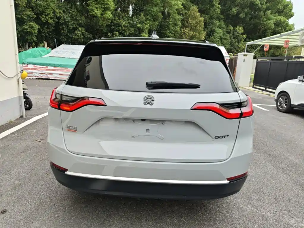 NIO ES8 2021 2020 580KM 7-Seater