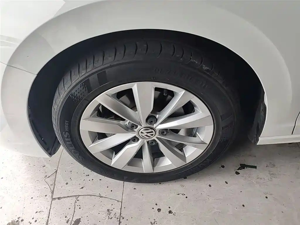 Volkswagen Bora 2019 Facelift 1.5L Automatic Elite China V фото 23