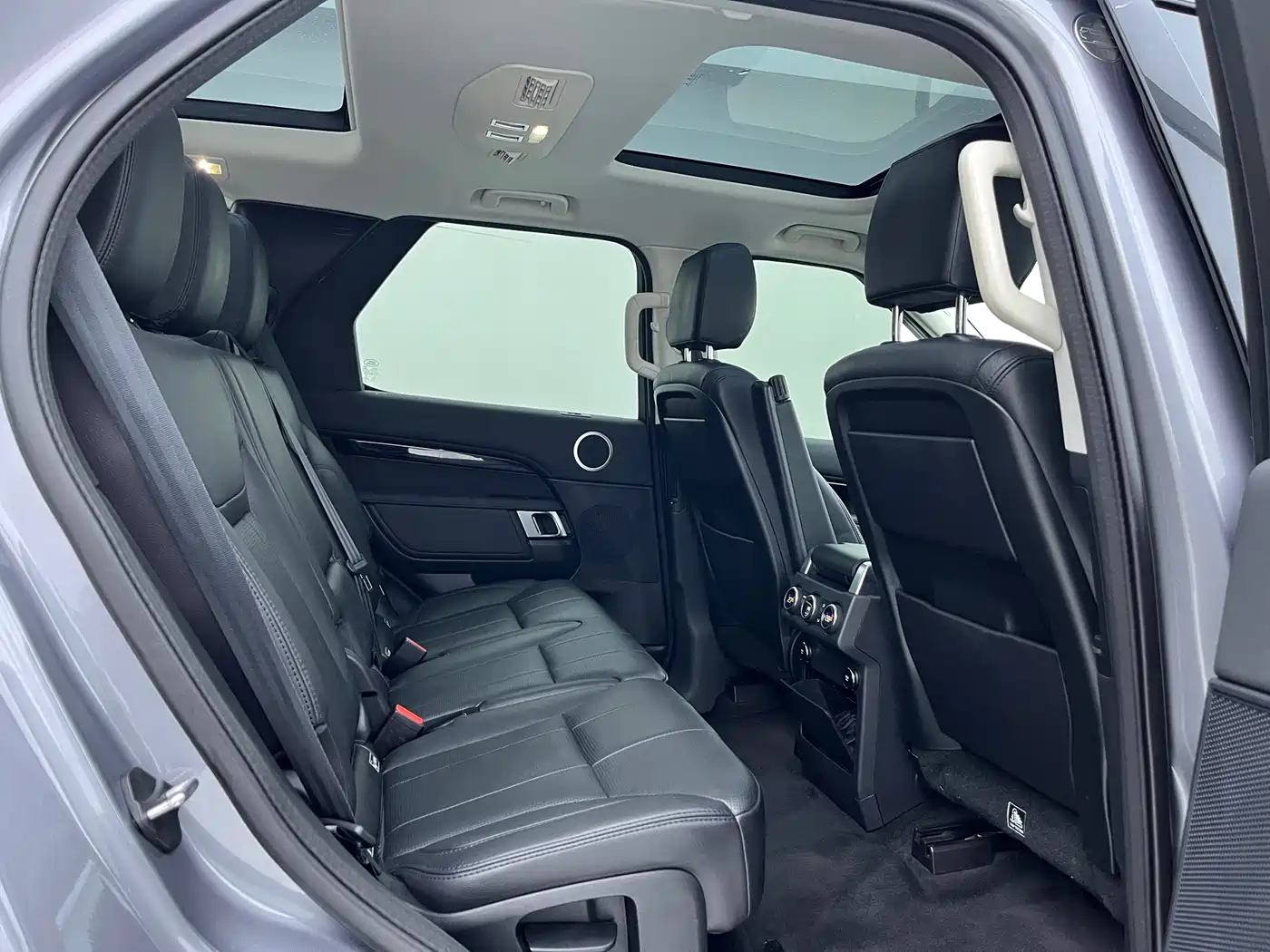 Land Rover Discovery 2020 3.0 SC V6 SE фото 14