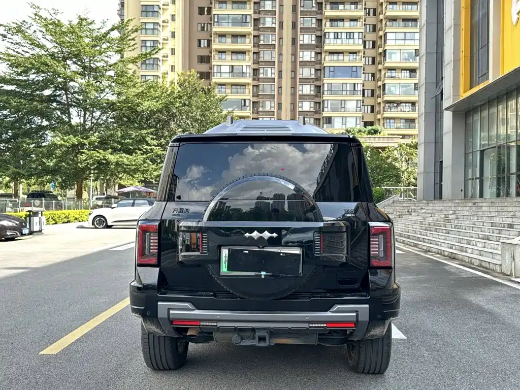 Fang Cheng Bao Leopard 8 2025 2025 Zhiyong Flagship Drone Edition 6-Seater