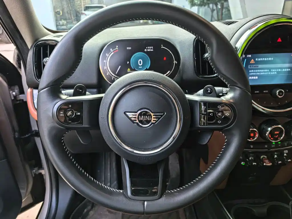 MINI COUNTRYMAN 2022 2023 Facelift 2.0T COOPER S ALL4 Connoisseur