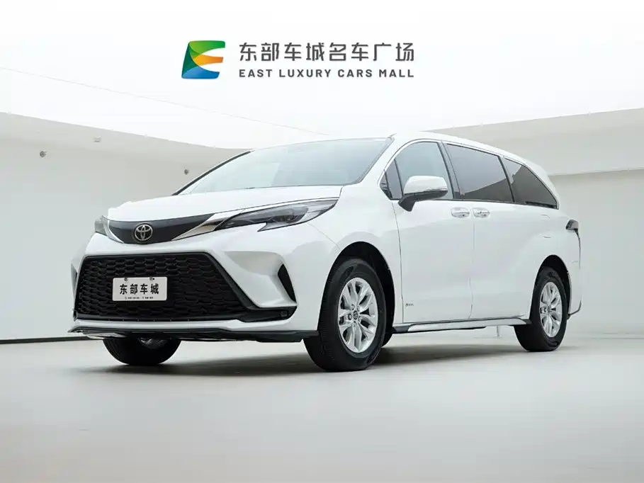 Toyota Granvia 2024 2.5L Hybrid Comfort