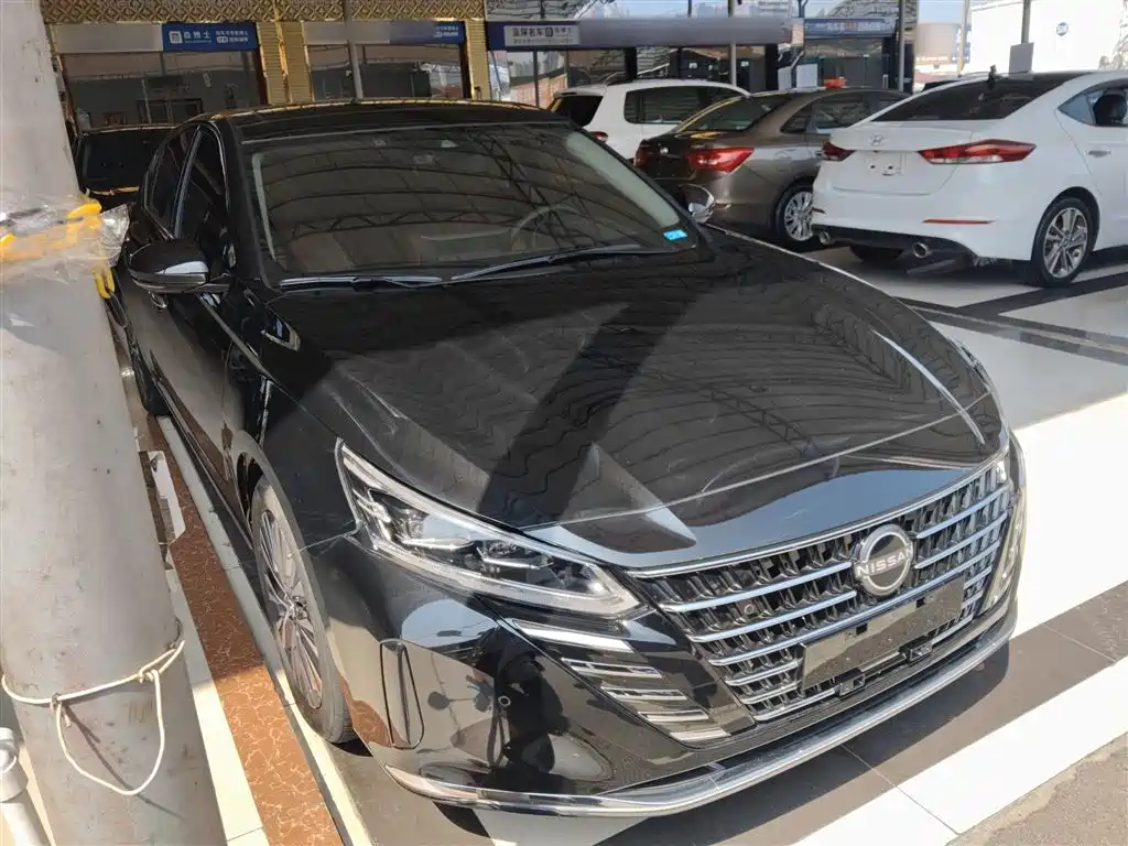 Photo 4 - Nissan Teana