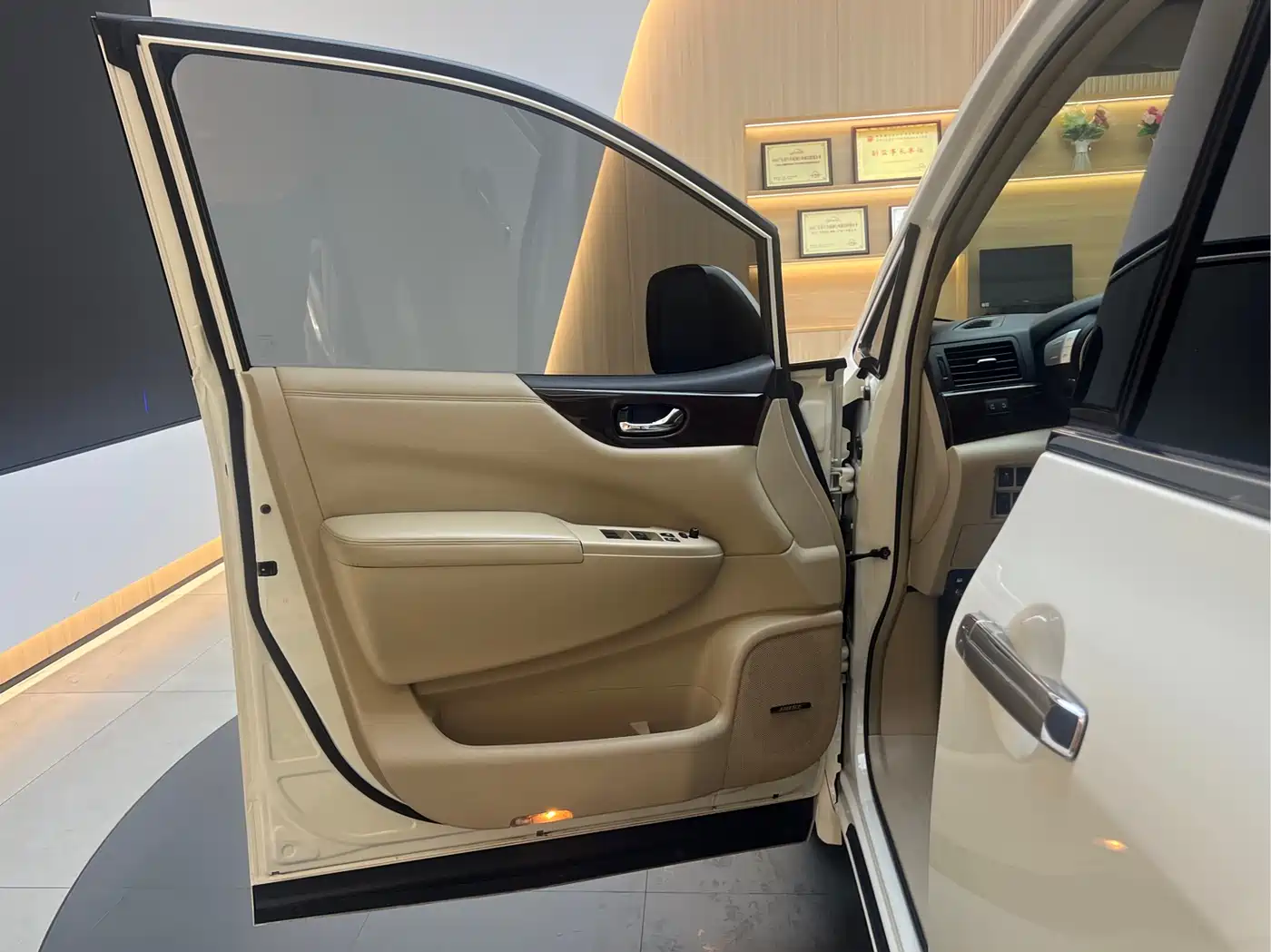 Nissan Quest 2016 2015 3.5L SL