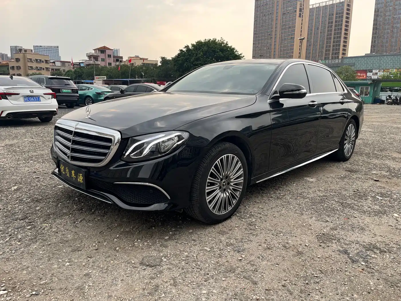 Mercedes-Benz E-Class 2019 E 200 L Sport 4MATIC фото 3