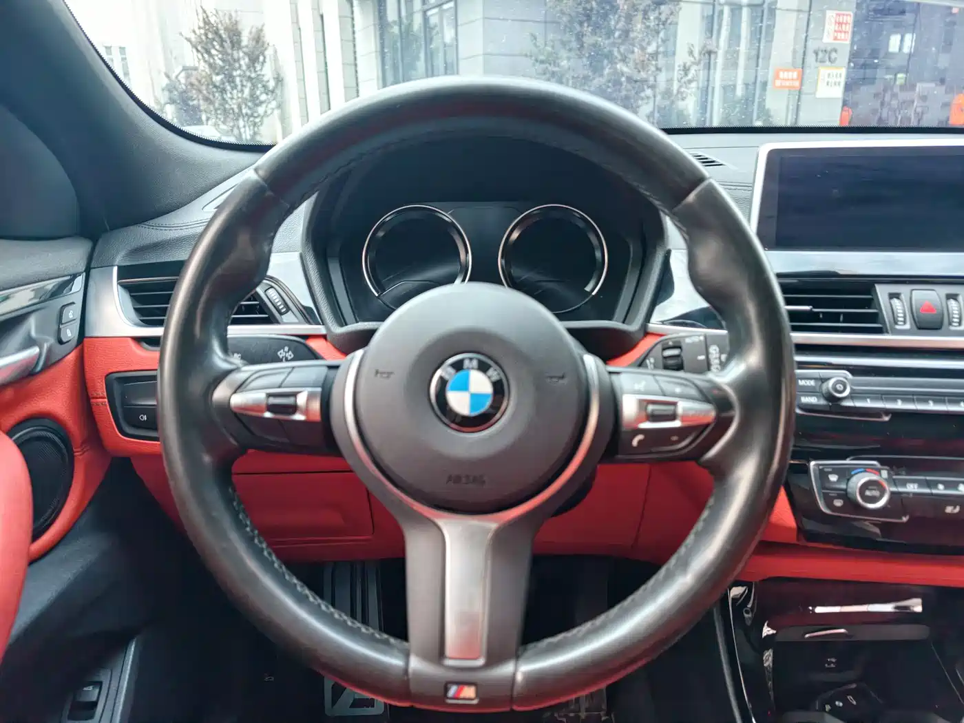 BMW X2 2020 sDrive25i Leading M Off-Road Package фото 17
