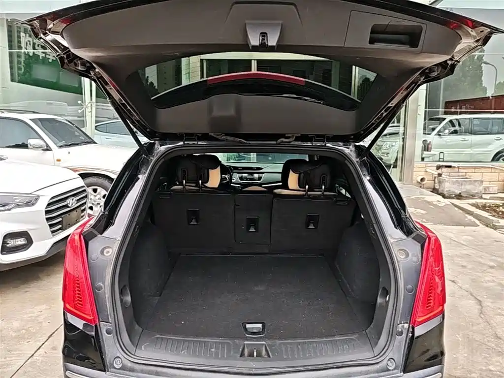 Cadillac XT5 2018 28E AWD Technology Model фото 19