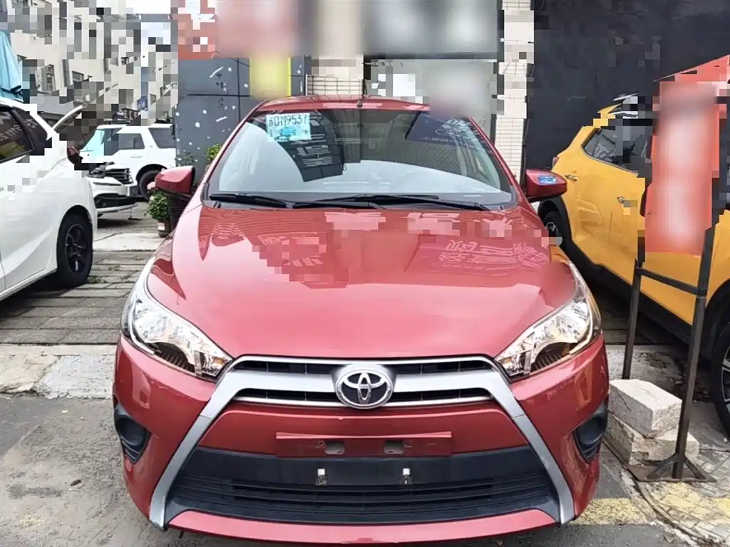 Toyota YARiS L Zhi Xuan 2015 1.5E Auto Charming Edition фото 3