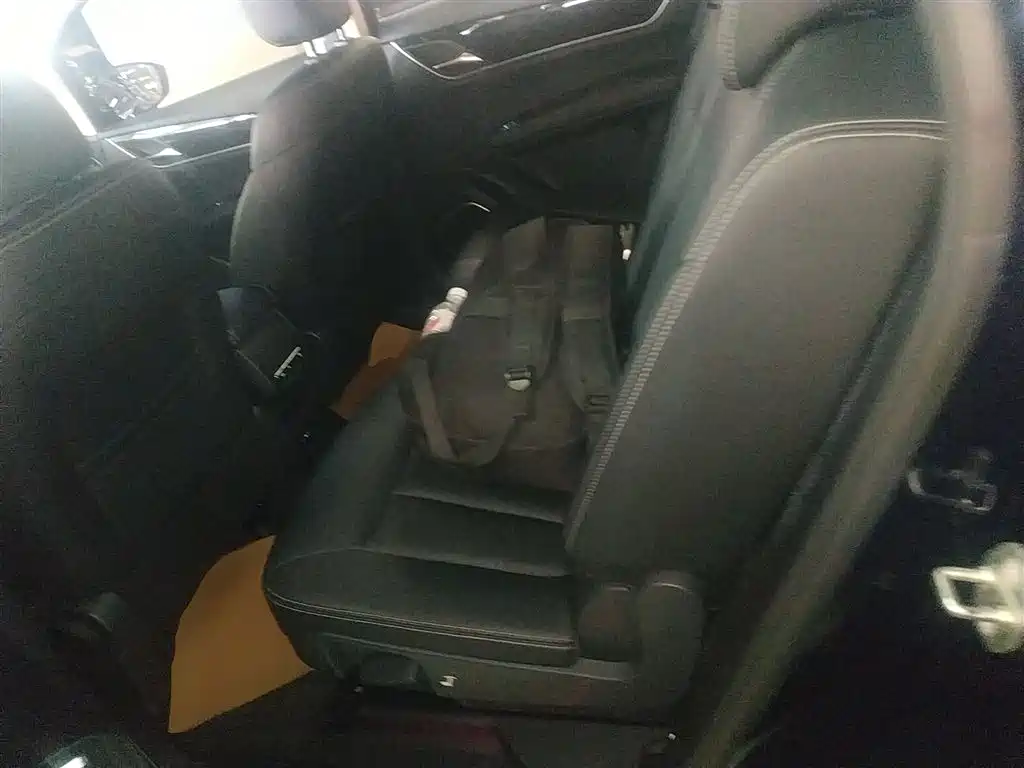 BYD Song MAX 2017 1.5T Auto Smart Elite 7-Seater фото 17