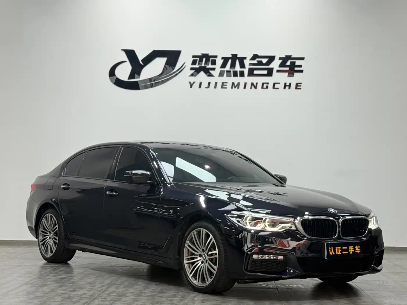 BMW 5 Series 2018 Facelift 530Li Exclusive M Sport Package фото 3