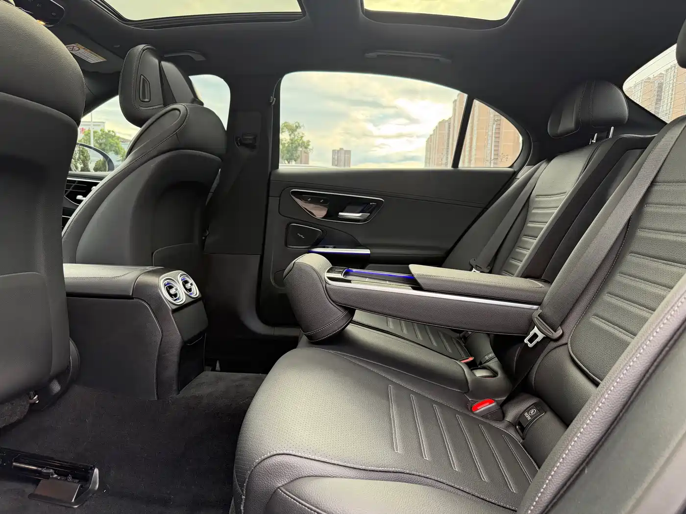 Mercedes-Benz C-Class, миниатюра 19