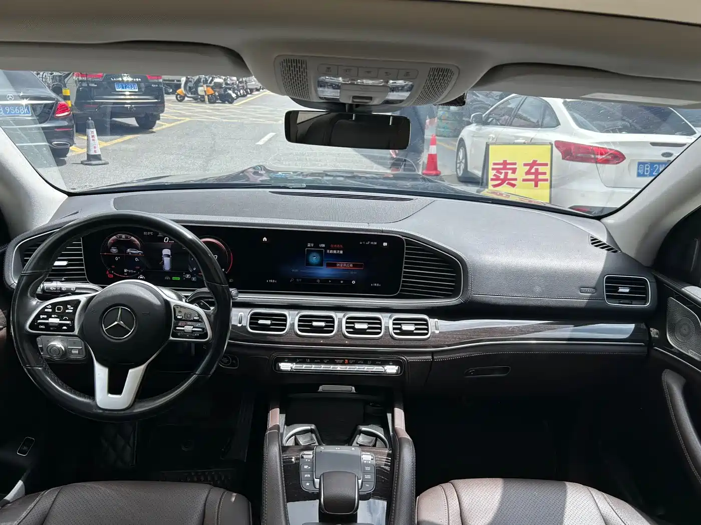 Mercedes-Benz GLS 2021 GLS 450 4MATIC Fashion фото 12