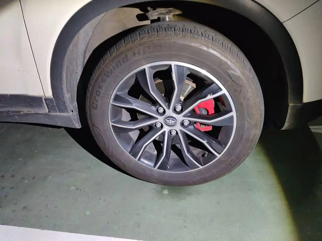 FAW Senya R7 2017 2017 Model 1.6L Manual Luxury