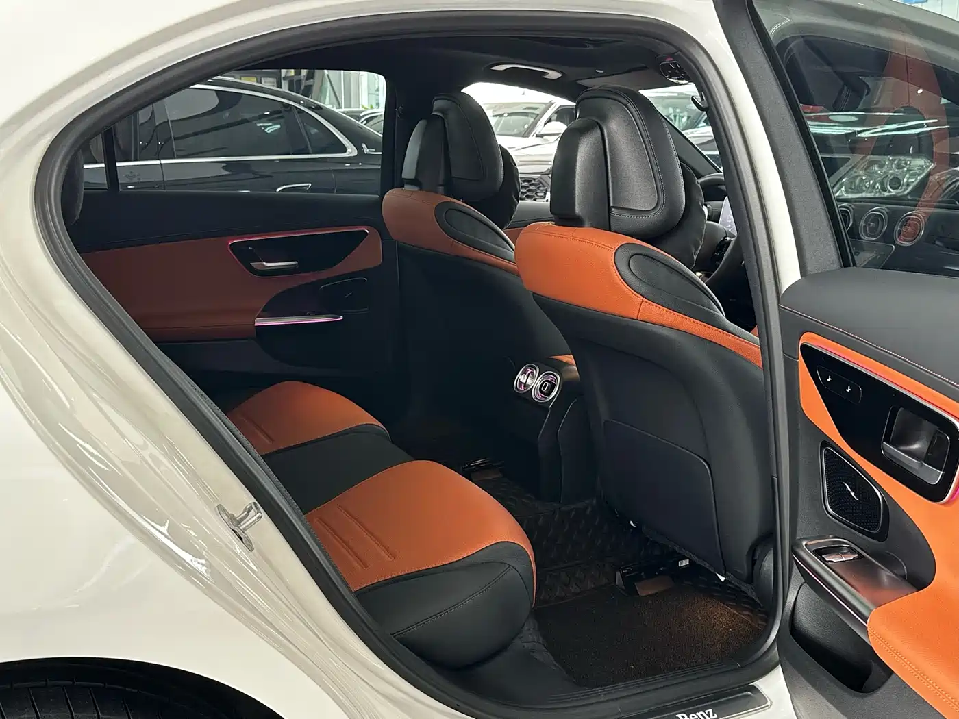 Mercedes-Benz C-Class 2025 C 260 L Sport Edition фото 10