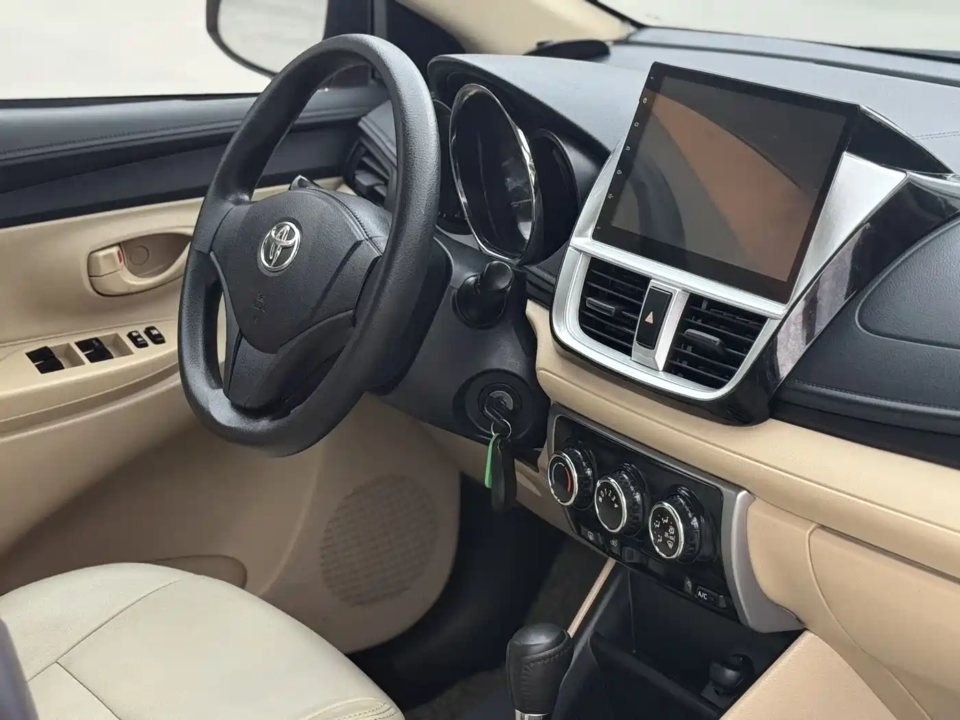 Toyota Vios FS 2017 1.5L CVT Fengchi Edition фото 18