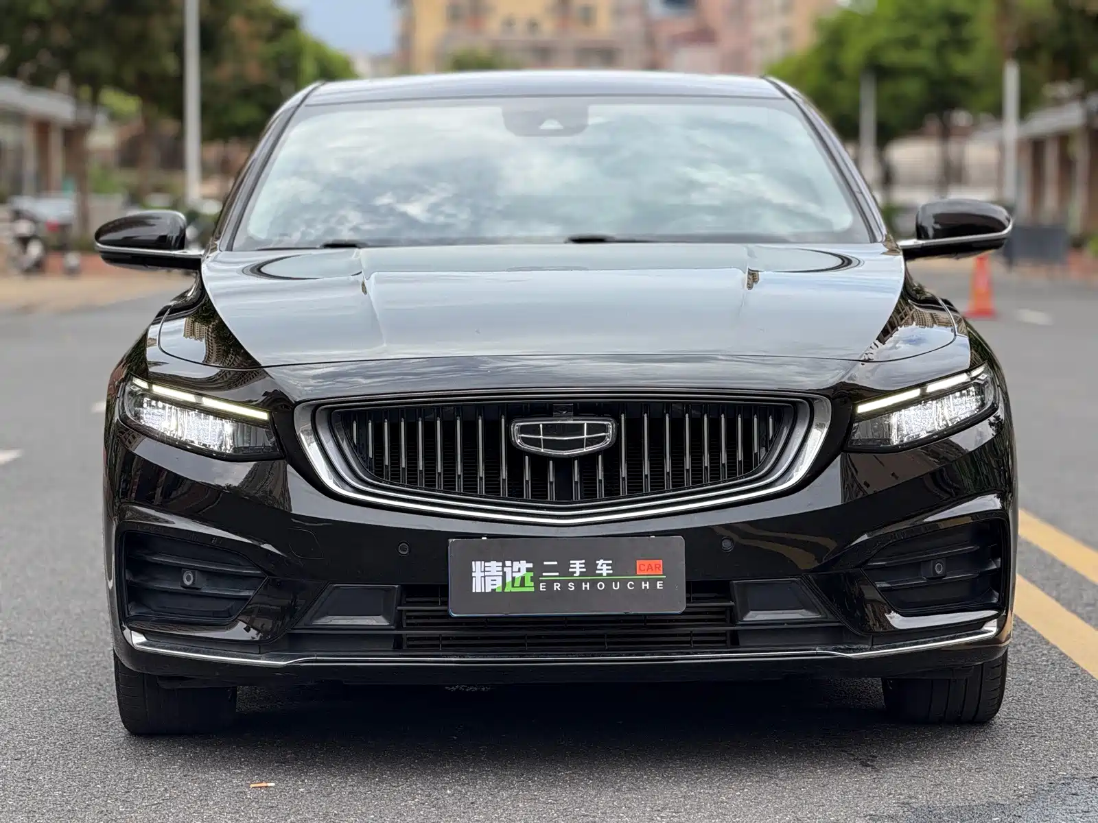 Фото 2 - Geely Preface