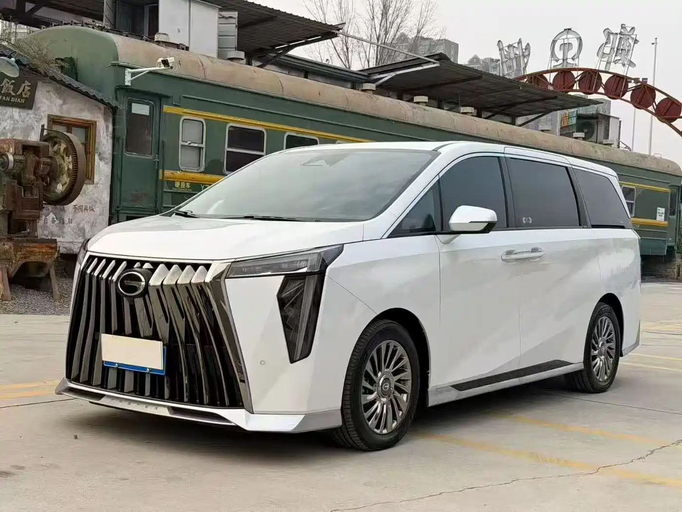 GAC Trumpchi Trumpchi M8 2023 Model Master Series 400T Ultimate Edition