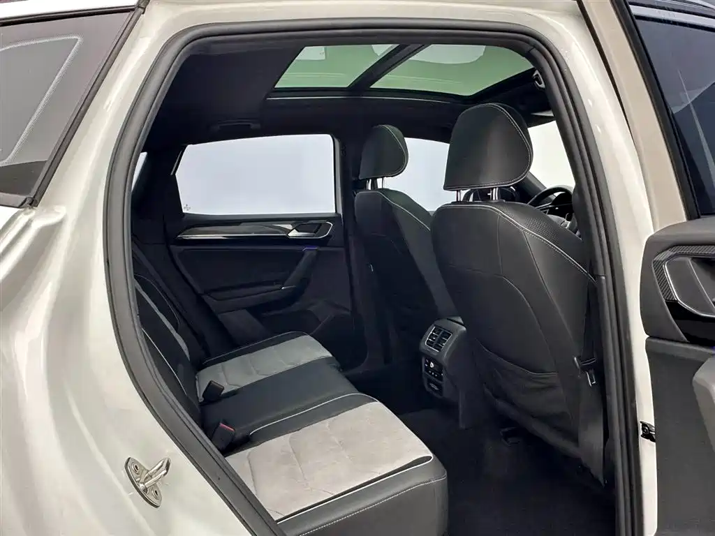 Volkswagen Tayron X 2020 380TSI 4WD Flagship Smart Edition фото 21