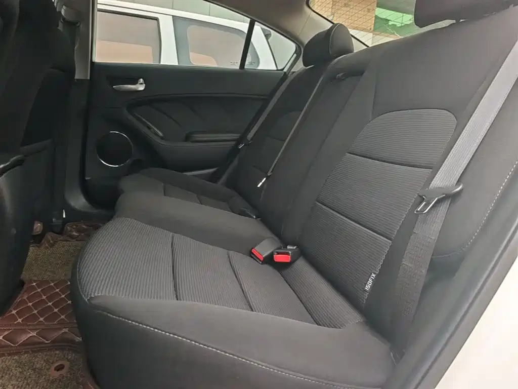 Kia K3 2016 1.6L Automatic GLS фото 17