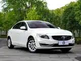 Photo 3 - Volvo S60