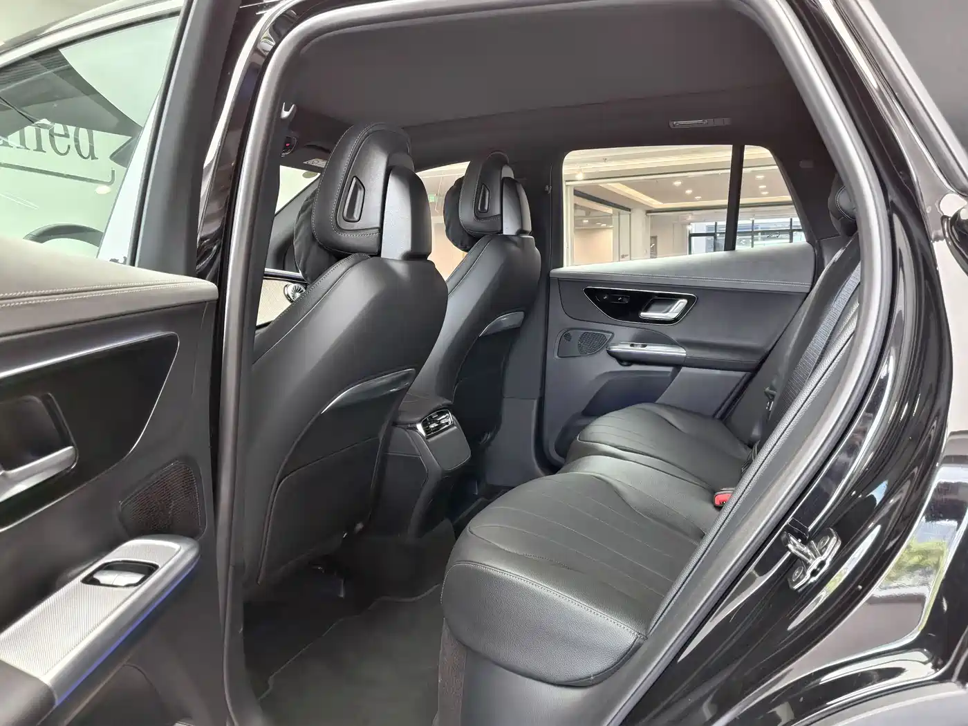 Mercedes-Benz EQE SUV 2024 500 4MATIC Luxury Edition фото 10