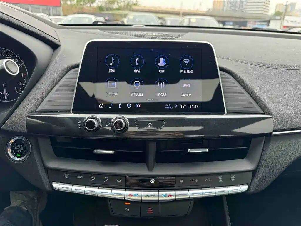 CADILLAC CT4