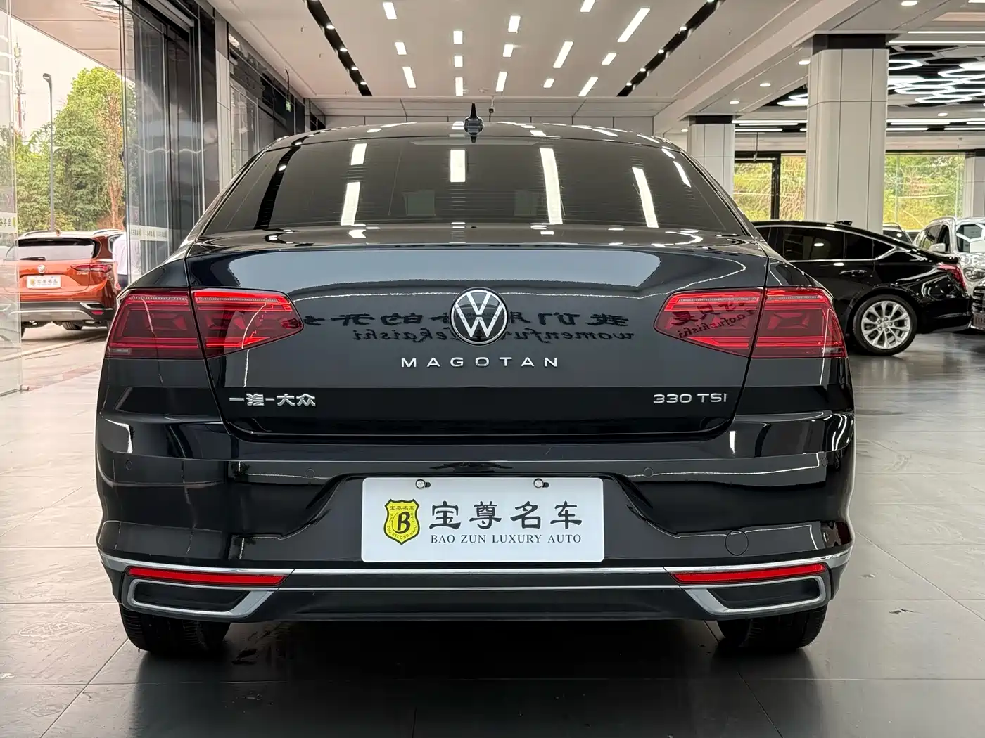 Volkswagen Magotan 2020 330TSI DSG Leading фото 6