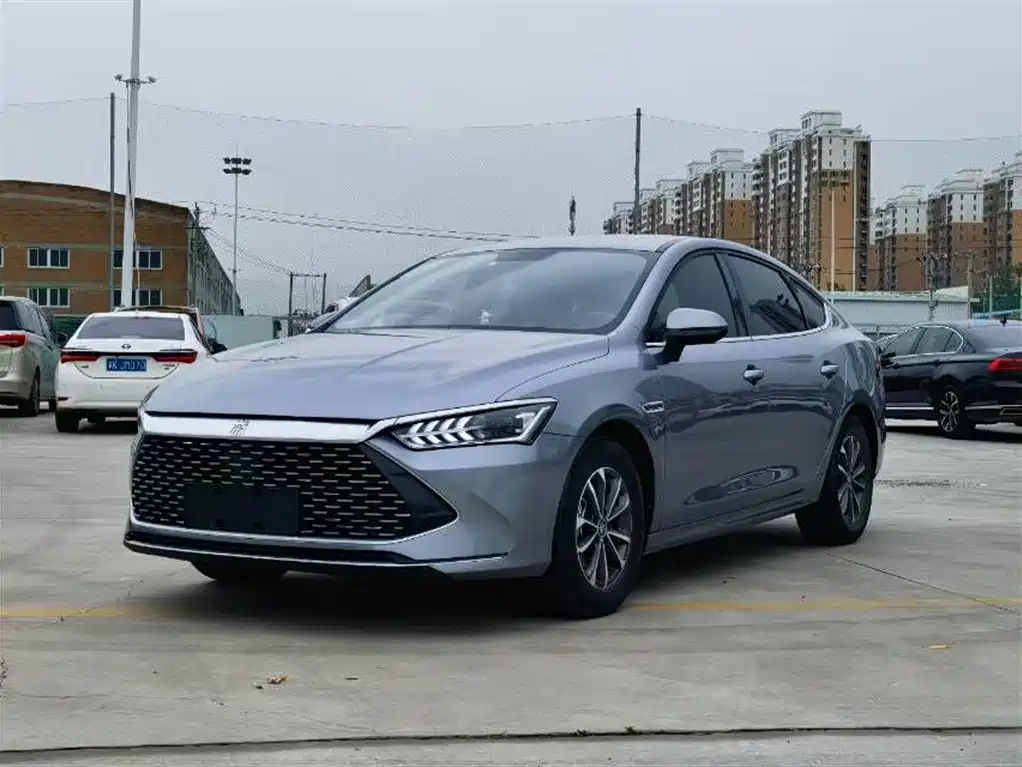 BYD Qin PLUS 2024 Glory Edition DM-i 55KM Leading