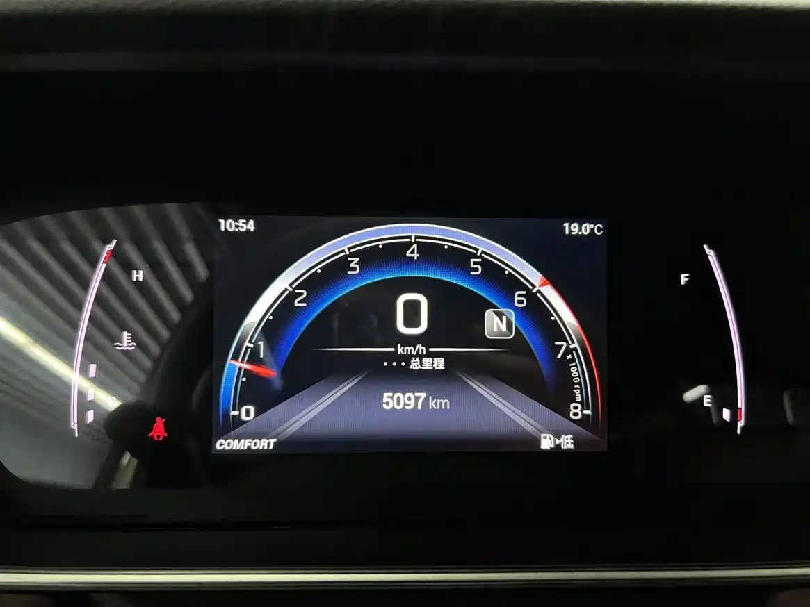 GAC Trumpchi Trumpchi M6 2023 PRO 270T DCT Luxury Edition фото 6