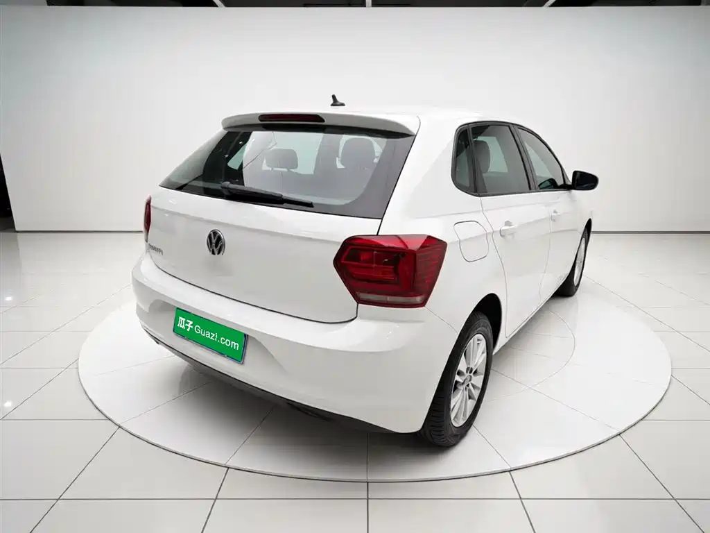 Volkswagen Polo 2023 Facelift Plus 1.5L Auto Joyful Living Edition фото 7