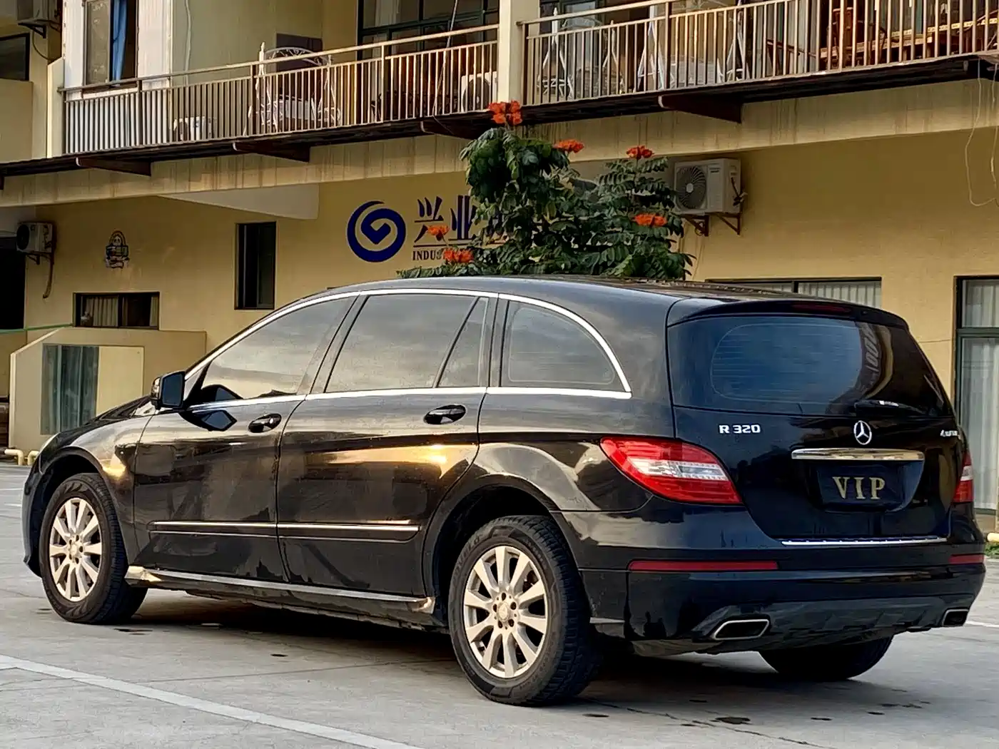 Mercedes-Benz R-Class 2014 R 320 4MATIC Business фото 17