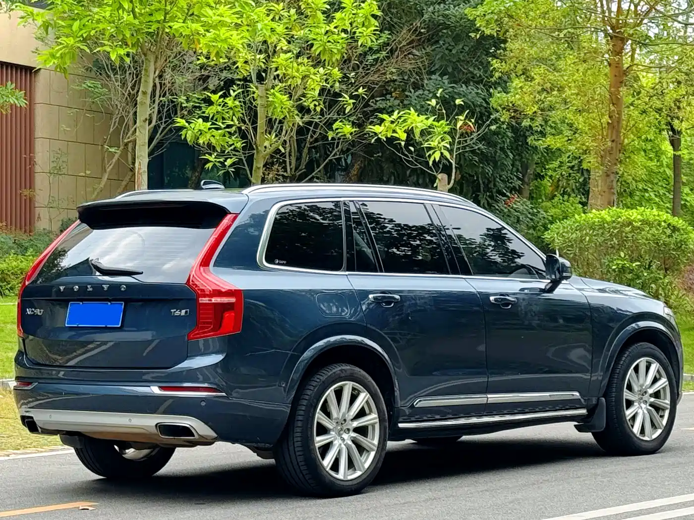 Фото 6 - Volvo XC90