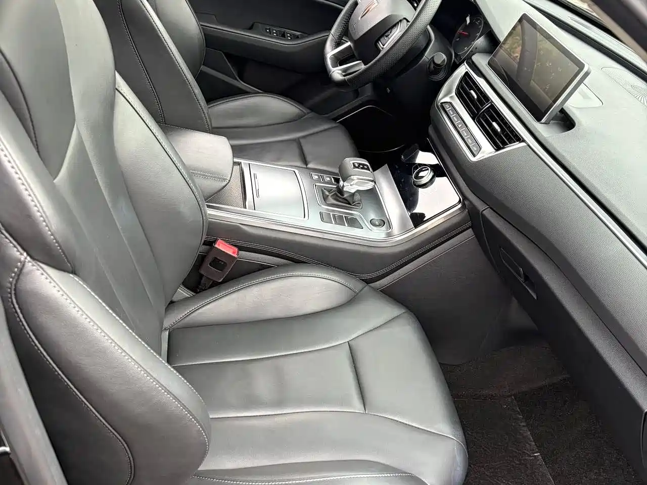 Hongqi H5 2020 1.5T DCT Qiyue Edition фото 7