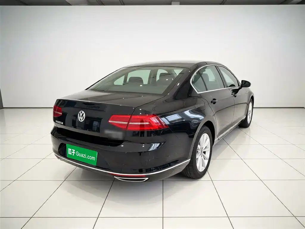 Volkswagen Magotan 2019 330TSI DSG Leading China VI фото 7