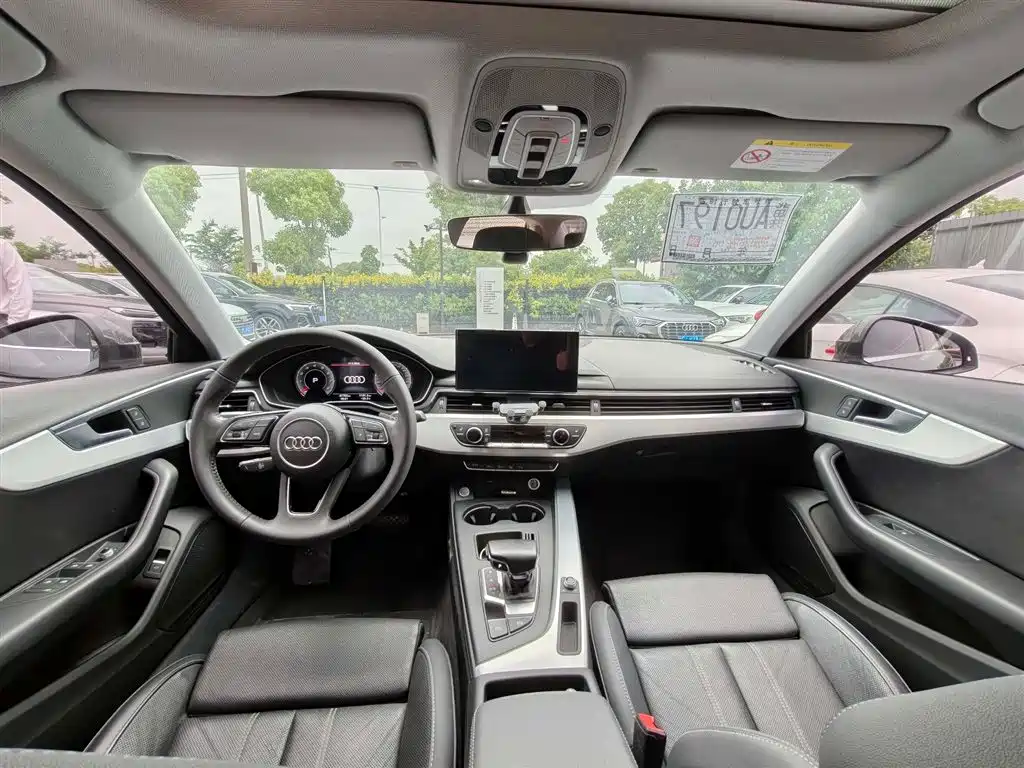 Audi A4L 2020 40 TFSI Luxury Dynamic фото 14