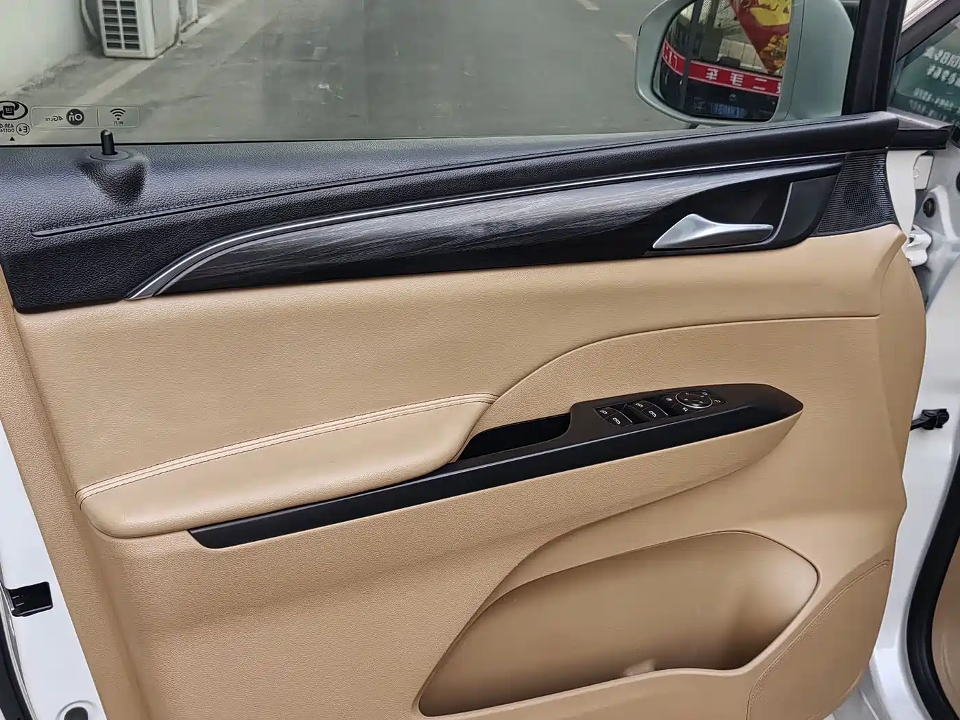Buick GL8 2020 Model ES Landglory 653T Luxury фото 7