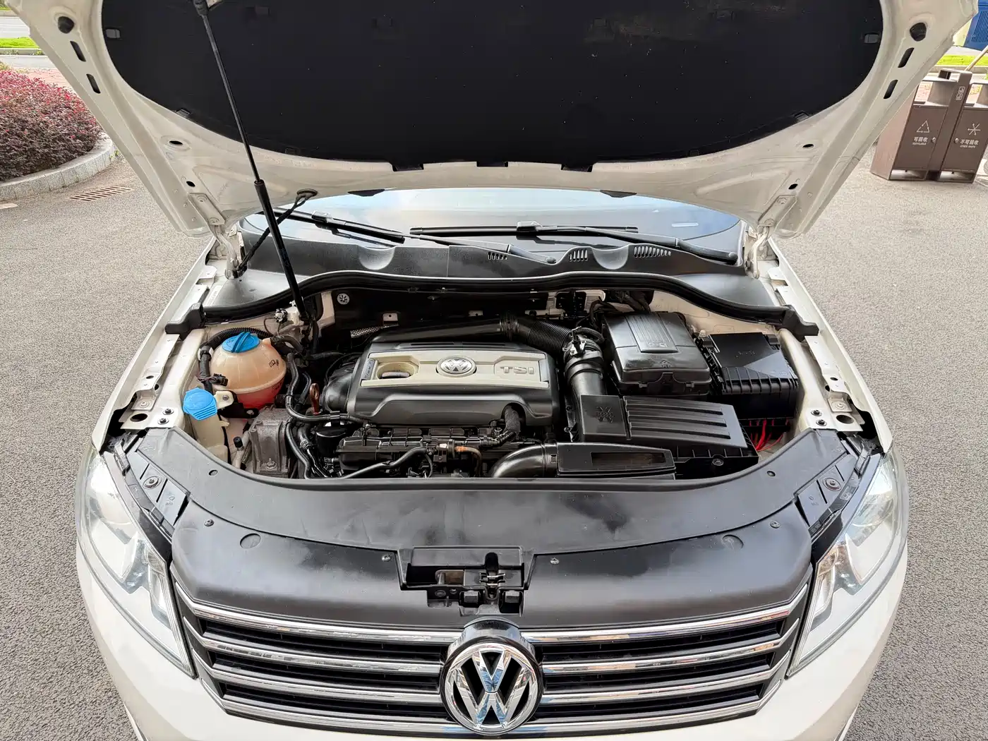 Volkswagen Magotan (Import) 2012 Wagon 2.0TSI Comfort фото 17