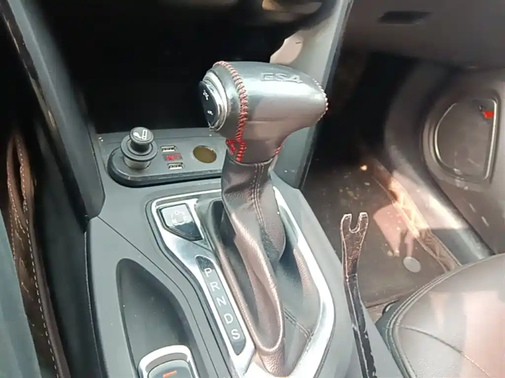 GAC Trumpchi Trumpchi GS4 2017 235T Automatic 2WD Luxury Smart Connected Edition фото 14