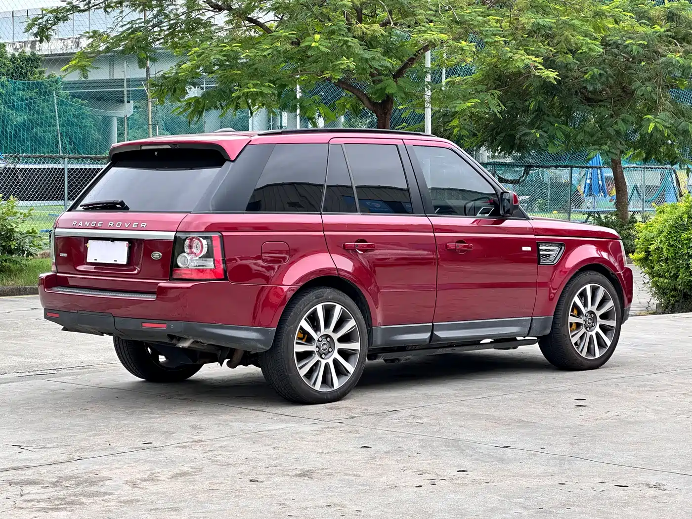 Land Rover Range Rover Sport 2011 3.0 TDV6 Diesel фото 6