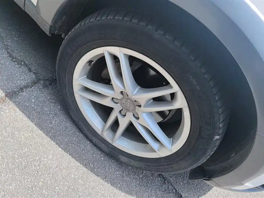 Audi Q5 2017 Plus 40 TFSI Comfort фото 6