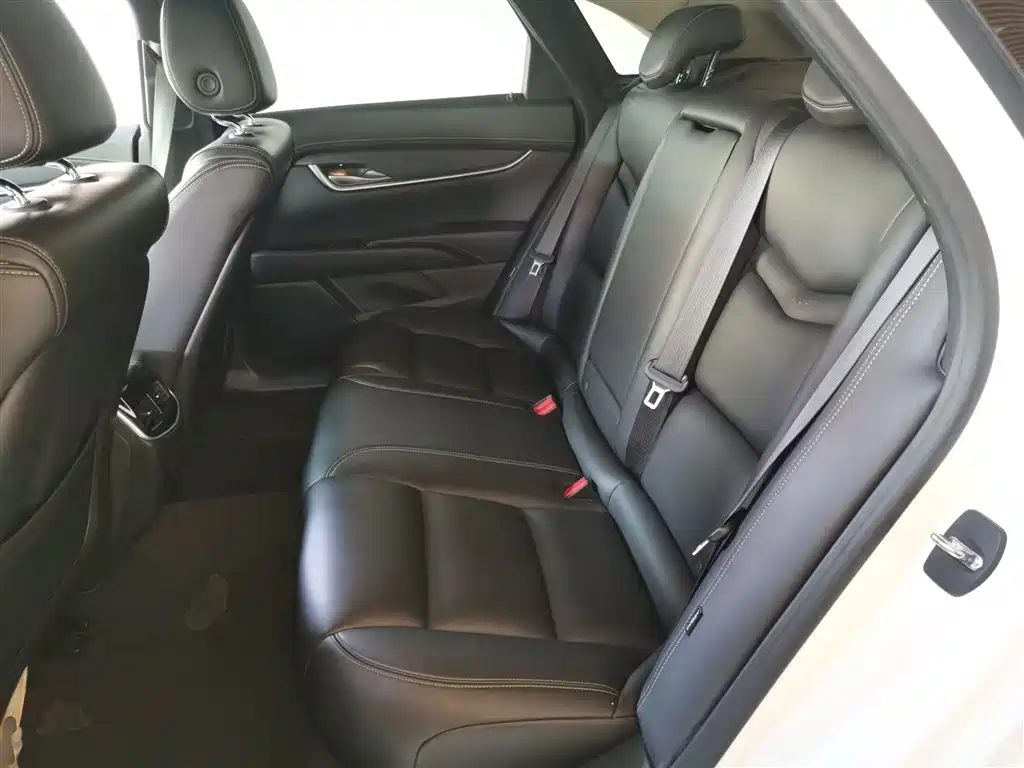 Cadillac XTS 2018 28T Technology фото 13
