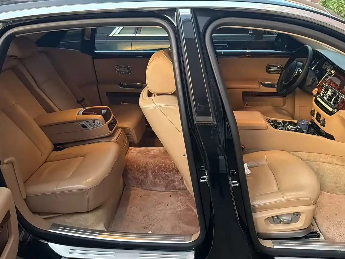 Rolls-Royce Ghost 2014 2012 6.6T Extended Version