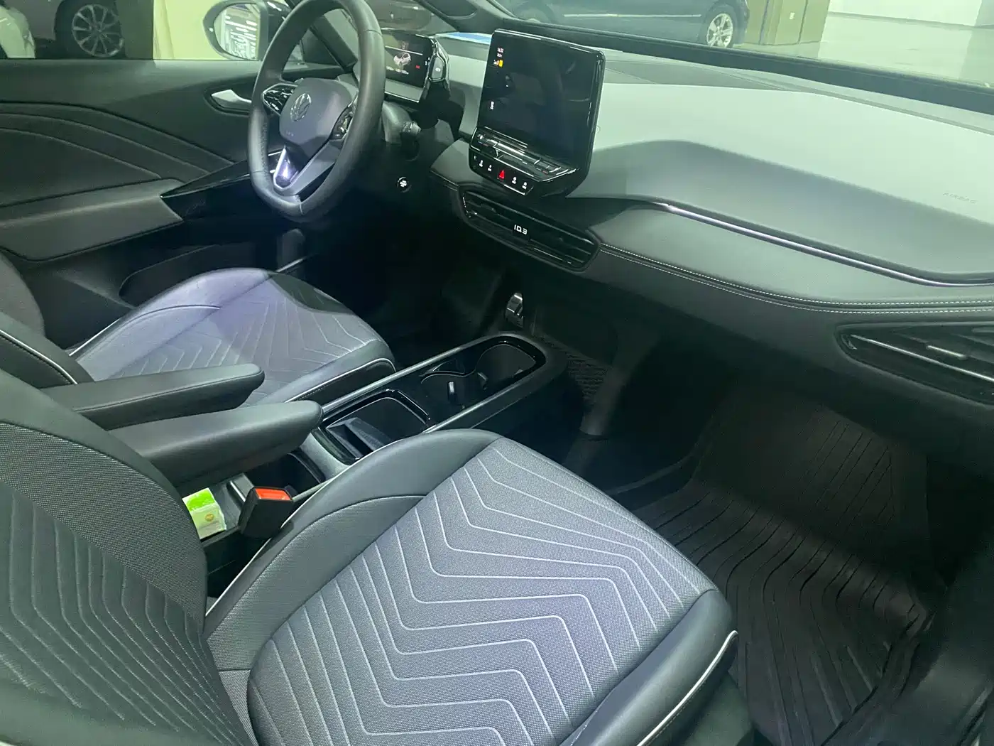 Volkswagen ID.3 2024 Outstanding Edition фото 9