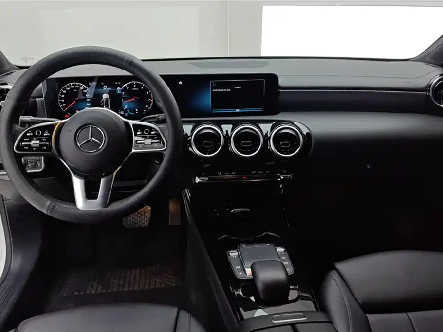 Mercedes-Benz A-Class 2021 Facelift A 180 L Sport Sedan фото 12