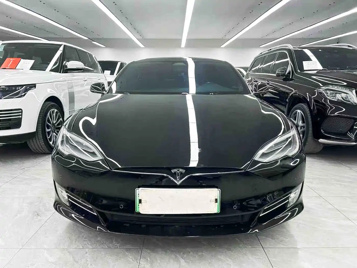 TESLA MODEL S