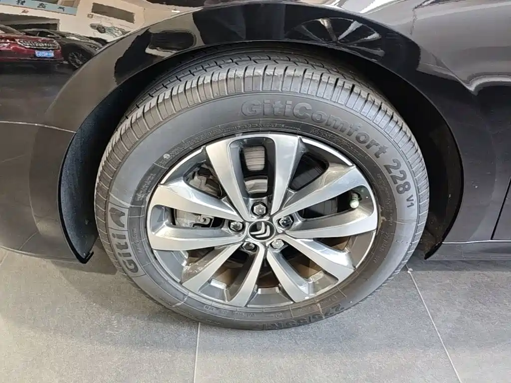 Citroën C6 2021 2021 400THP Comfort Version