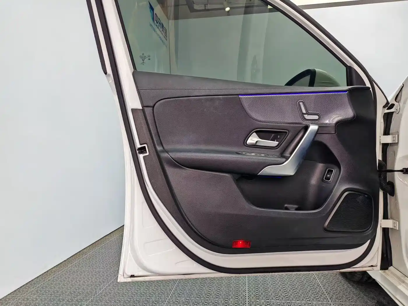 Mercedes-Benz A-Class 2020 Facelift A 200 L Sport Sedan Fashion фото 13